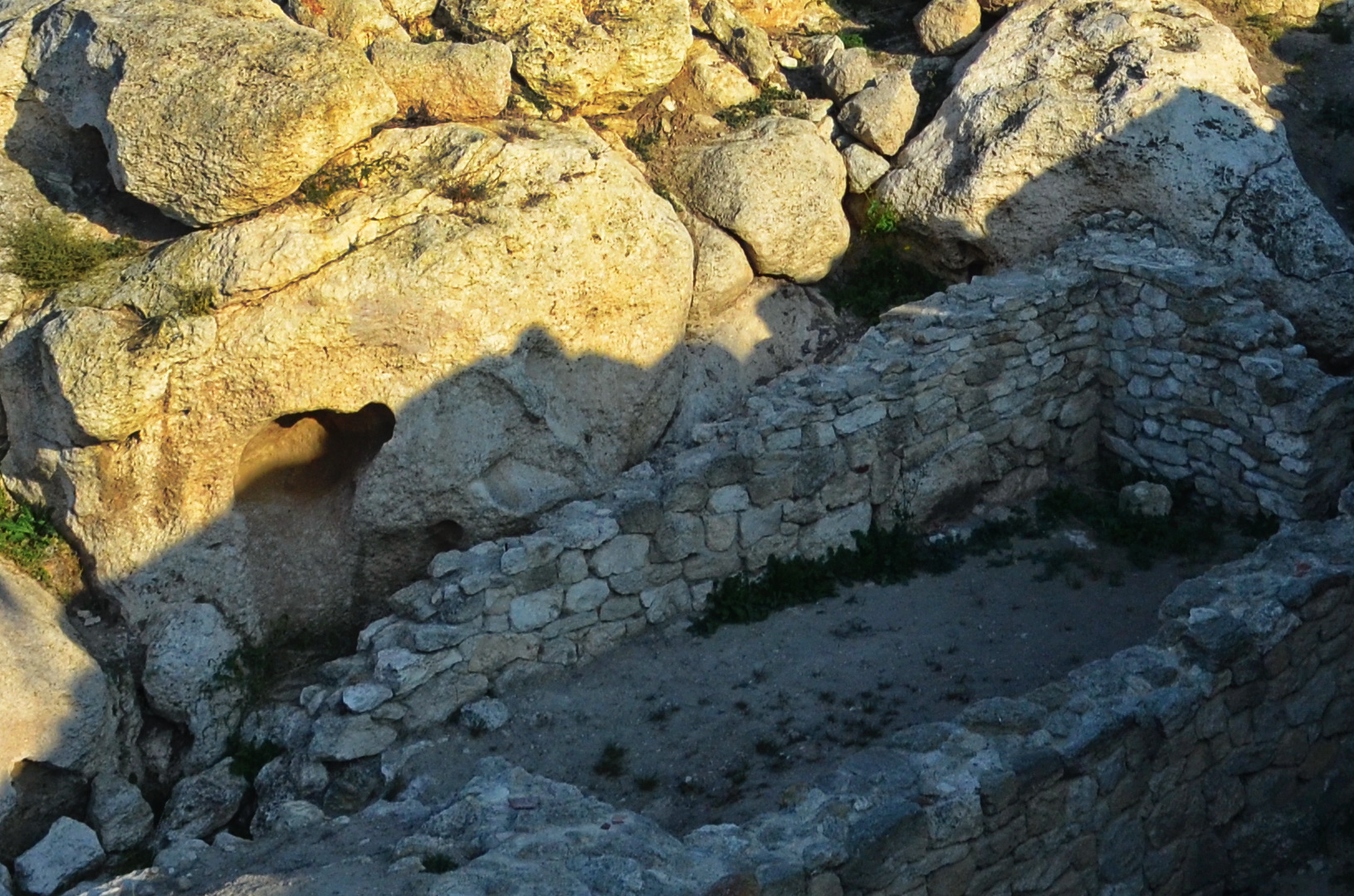 excavation of panticapaeum 30