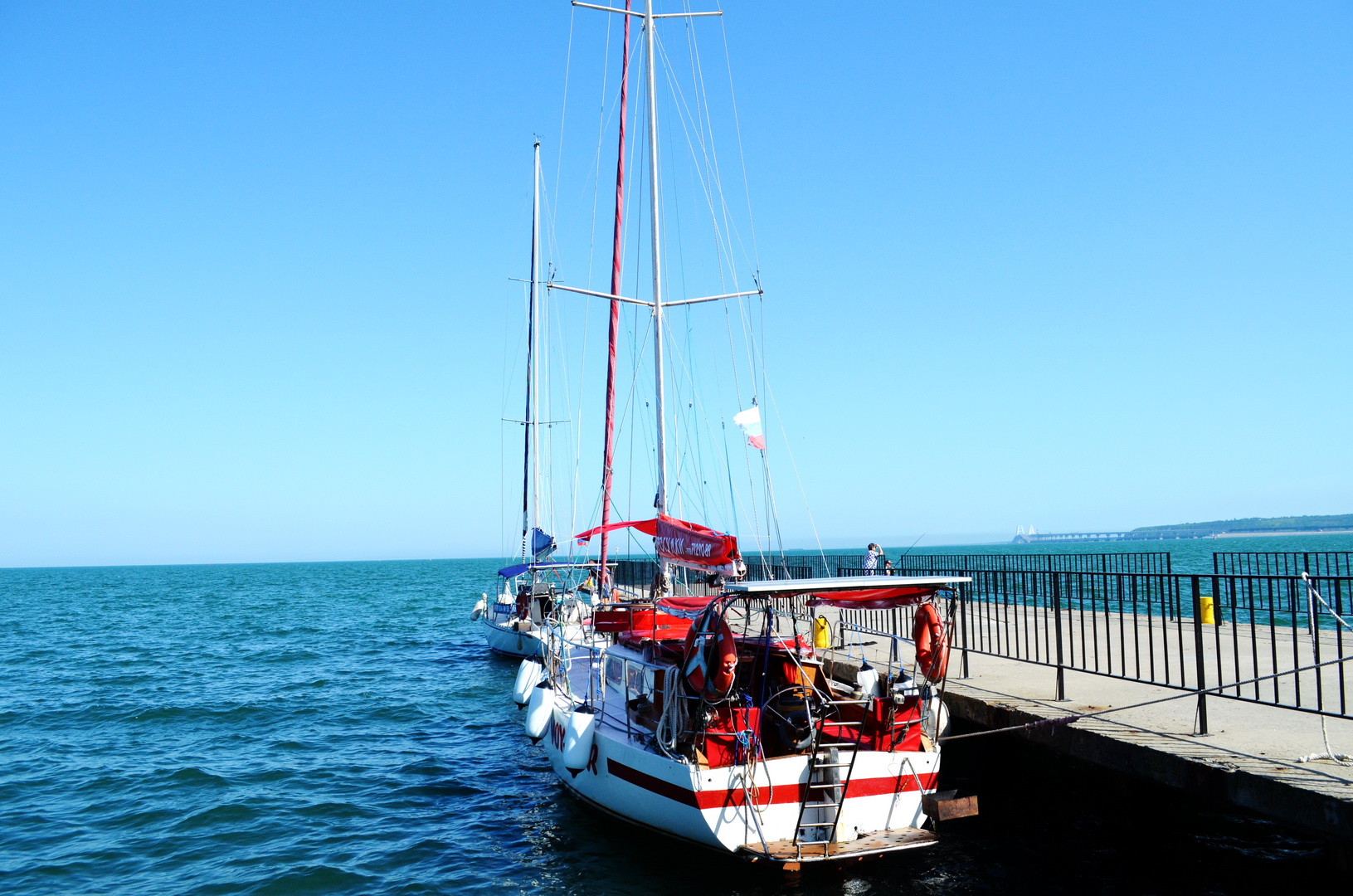 kerch Sunny day 8