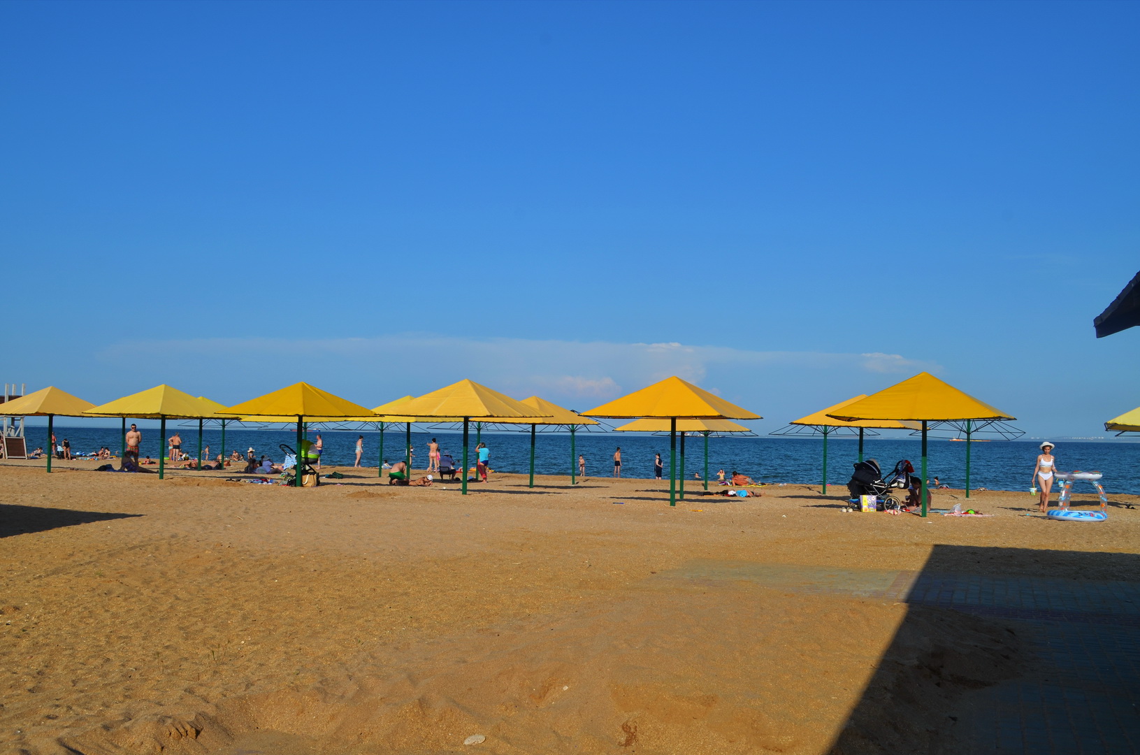 kerch city beach 33